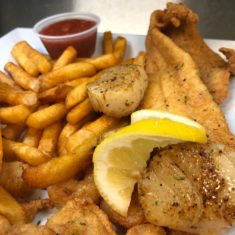 Emerald Isle Flipperz Family Bar & Grill Restaurant NC Menu Tour Food Drink Deals North Carolina